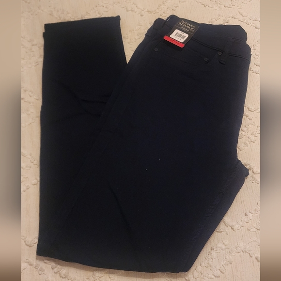 (2) Banana Republic Men's Navy & Khaki Slim Jeans - Picture 3 of 7